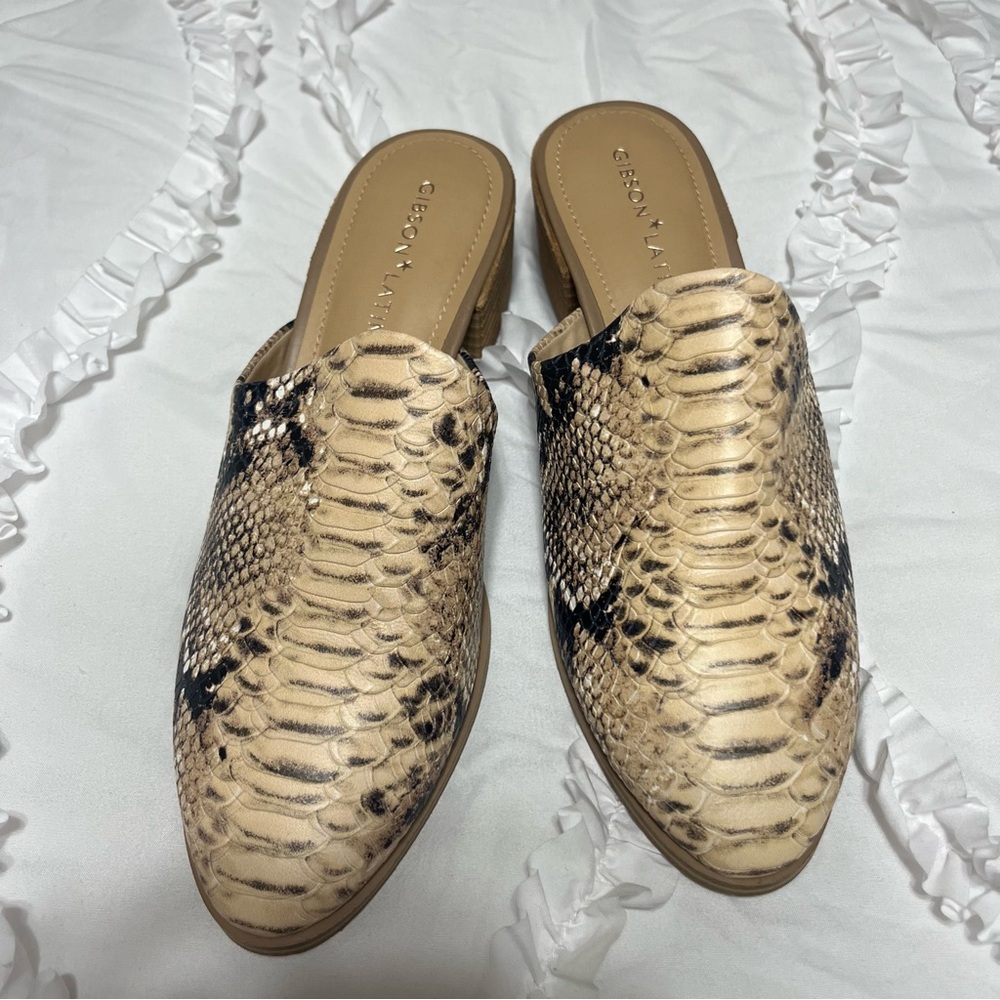 Gibson Latimer Joury snake print goat leather block heel mules in natural 10M